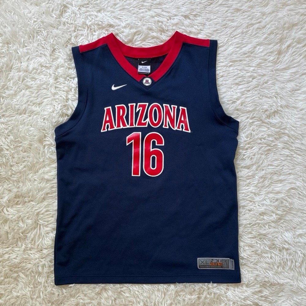 Y2K Authentic Elite Nike U of A Arizona Wildcats basketball jersey YXL MENS XS